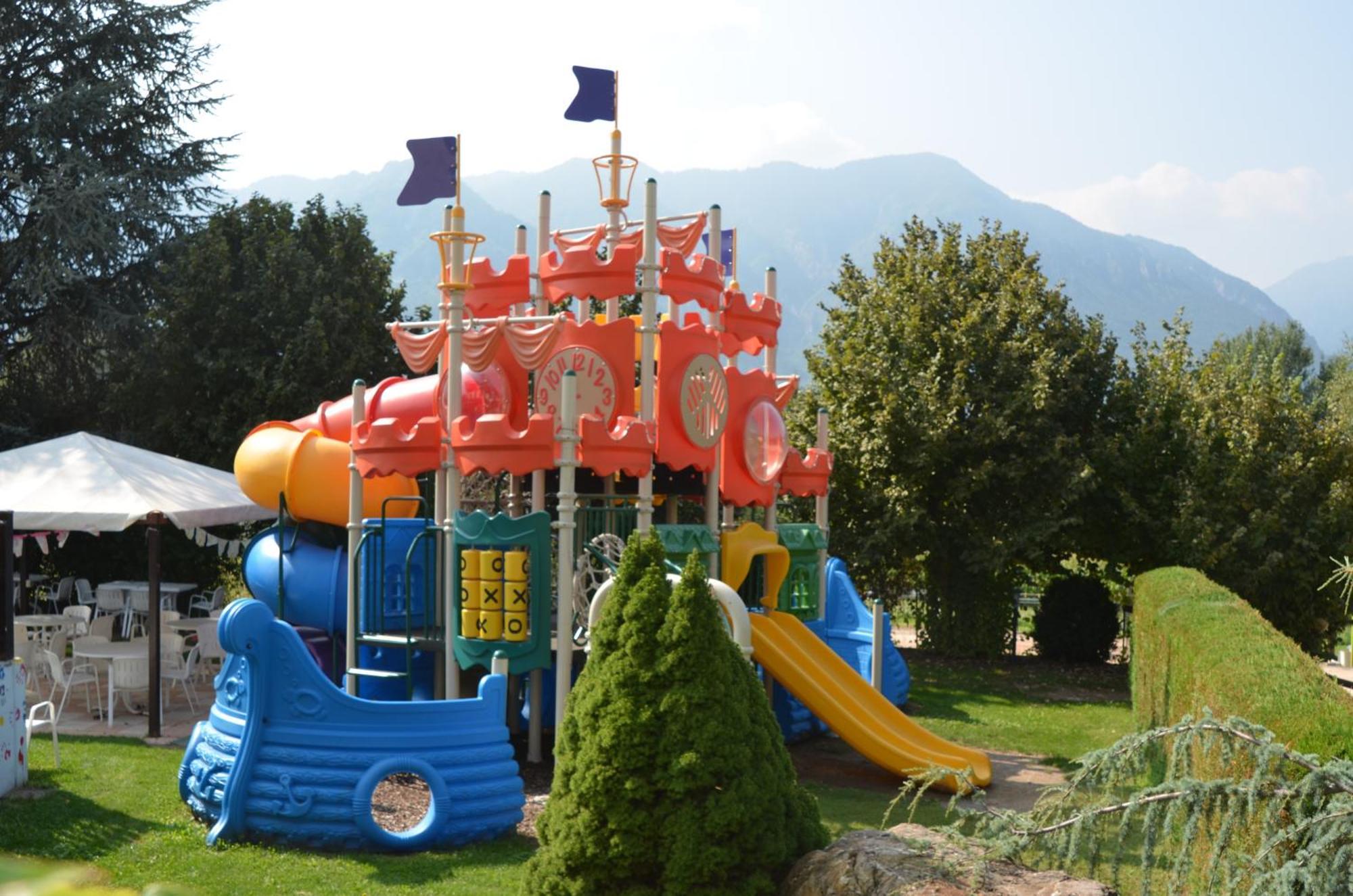 Family Hotel Primavera Левико-Терме Экстерьер фото